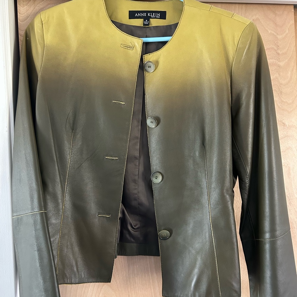 Anne Klein New York leather jacket- perfect condition.